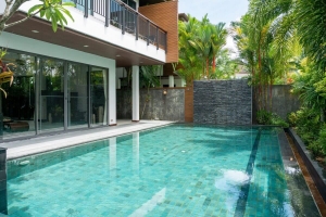 Cherng Talay,, Phuket  Thailand