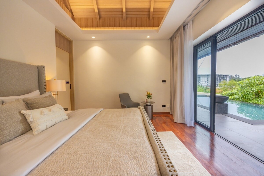 Cherng Talay, Phuket Thailand