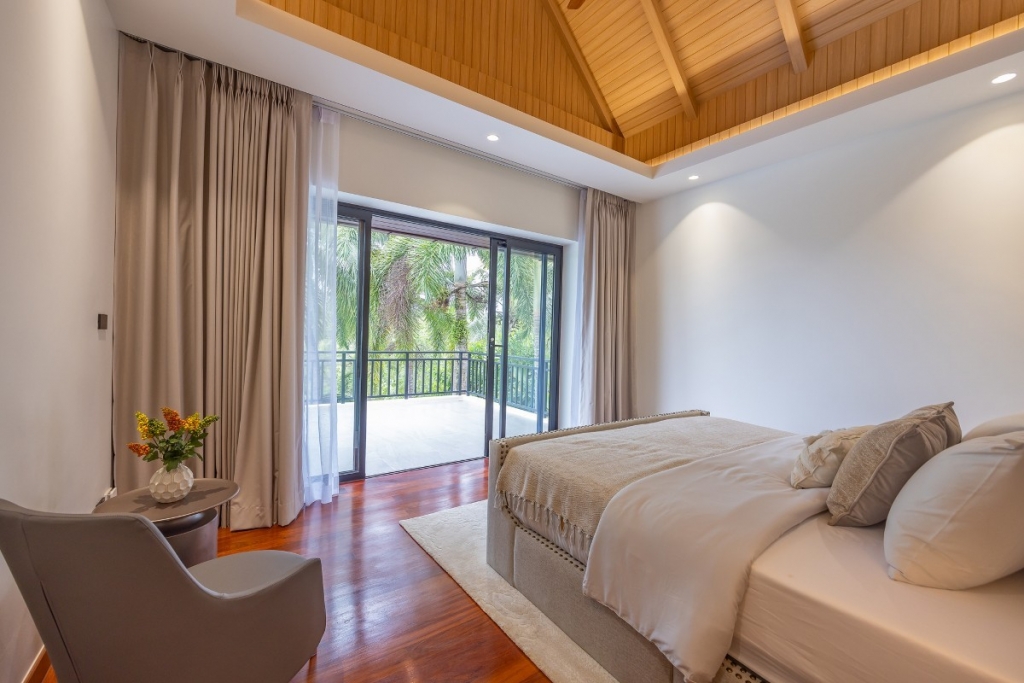 Cherng Talay, Phuket Thailand