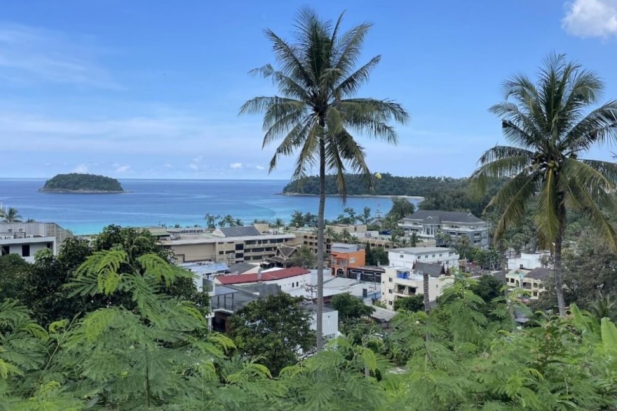 1-2 Bedroom Fully-Furnished Condos for Sale Walk 5 Minutes to Kata Beach, Phuket