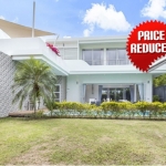 4-bedroom pool villa with basement & roof terrace in Cherng Talay, Phuket - exterior view & garden
