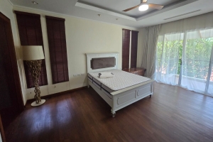 Manik,, Phuket  Thailand