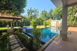 Manik,, Phuket  Thailand