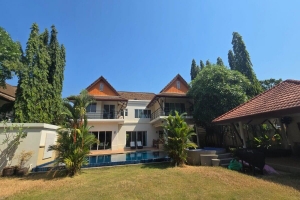 Manik,, Phuket  Thailand