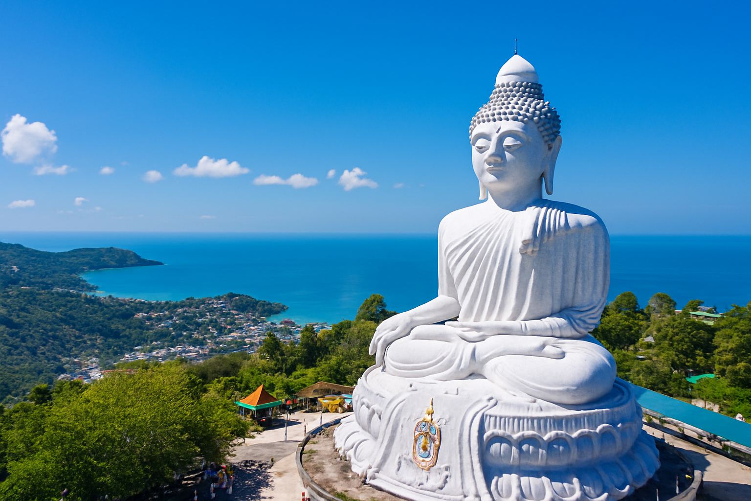 Picture of the top view from Big Buddha.