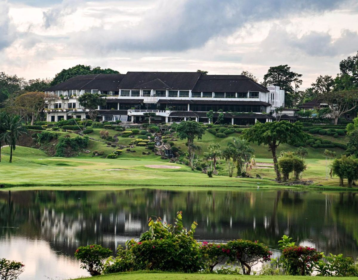 Blue Canyon - 5 Star Golf Course 