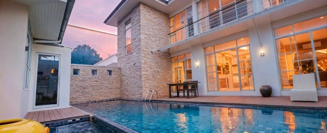 4-bedroom pool villa 1100 sqm Chalong, Phuket - exterior shot
