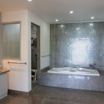 7-bedroom sea view pool villa for sale near Surin Beach, Phuket bathroom 3 with bathtub PSV-SUR-1517