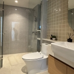 1-2 bedroom condos in Karon, Phuket toilet and bath PSC-KAR-1536