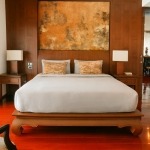 3-bedroom marina penthouse in Koh Kaew, Phuket Thai-style teak bed and mahogany floors PSC-KOH-1609