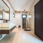 4-bedroom pool villa near Friendship Beach in Rawai, Phuket toilet and bath PSV-RAW-1590
