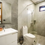 4-bedroom pool villa in Soi Samakki, Rawai Phuket toilet and bath PSV-RAW-1583